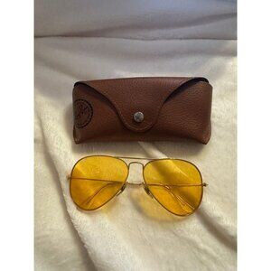 VINTAGE B&L Ray-Ban USA Aviator Shooter Yellow Sunglasses w/ Case